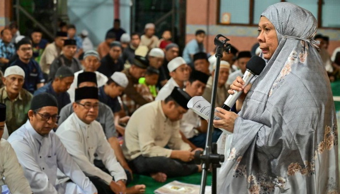 Safari Ramadhan 2026 Dimulai, Wagub Reny Lamadjido Kunjungi Masjid An-Namira Palu