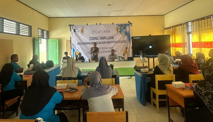 Dorong Transformasi Digital Sekolah, DSLNG Latih Guru SD Banggai Kuasai AI dan Coding