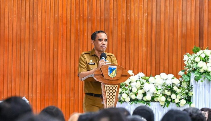 Retret ASN Kristen di Palu, Gubernur Anwar Hafid Tekankan Integritas dan Spiritualitas